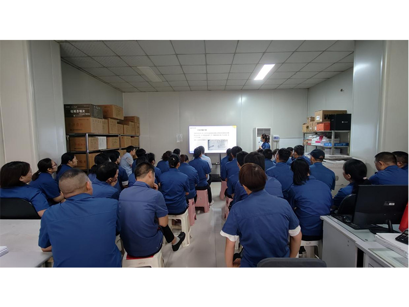 以學(xué)促增效，不斷深化質(zhì)量月活動(dòng)